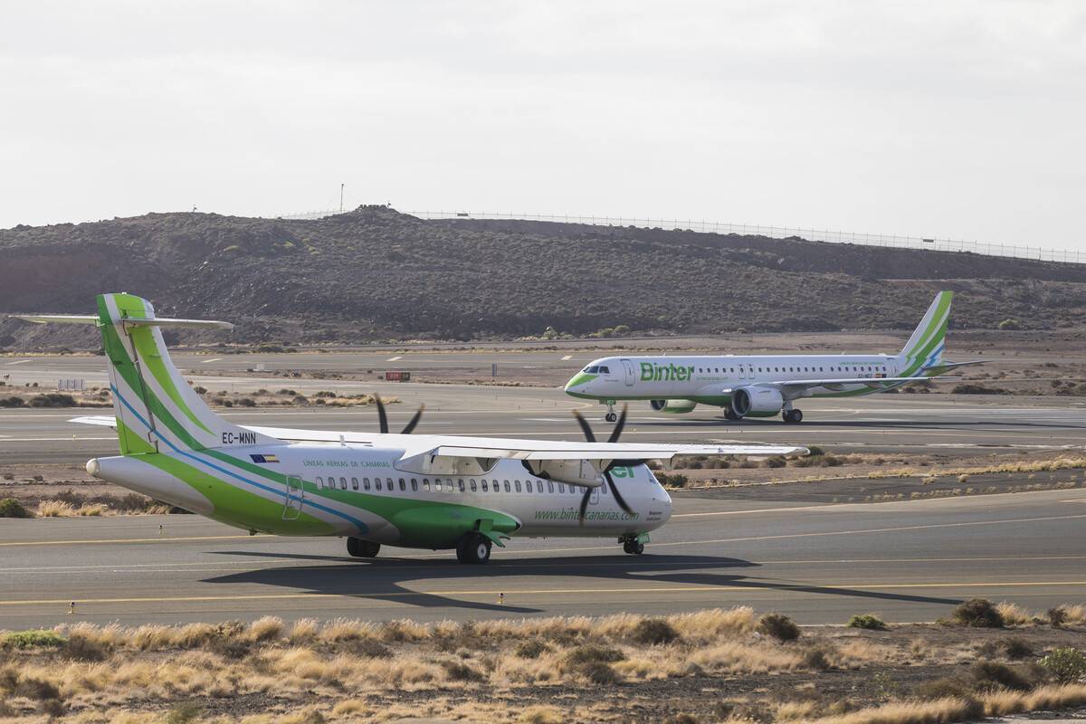 Aviones de Binter en pista. Foto: Binter Aviones de Binter en pista. Foto: Binter