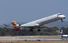 Reactor CRJ1000 de Air Nostrum. Foto: Antonio Camarasa