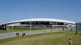 Vista exterior del Aeropuerto de Carrasco.
