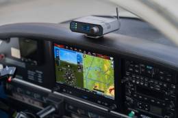 El grabador de datos de vuelo de FlyData.io.