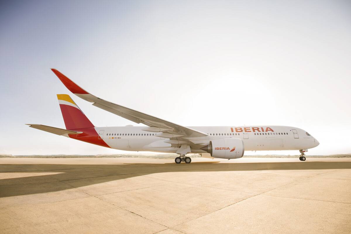 Avión A350 de Iberia en pista. Foto: Iberia Avión A350 de Iberia en pista. Foto: Iberia