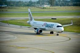 Avi�n de JtSmart. Foto: Presidencia Uruguay