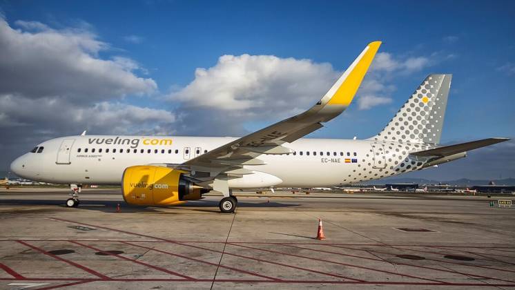 Foto de archivo de una aeronave Airbus A320neo de Vueling.