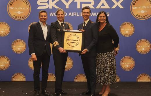Foto de grupo en la entrega del premio Skytrax al mejor personal en Europa. Foto: Iberia