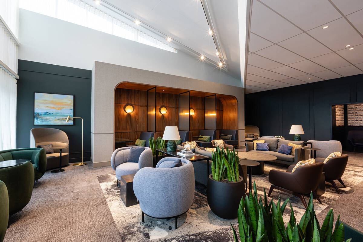 Interior de la nueva Centurion Lounge en Europa continental en el Aeropuerto de Ámsterdam-Schiphol. Interior de la nueva Centurion Lounge en Europa continental en el Aeropuerto de Ámsterdam-Schiphol.