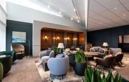 Interior de la nueva Centurion Lounge en Europa continental en el Aeropuerto de Ámsterdam-Schiphol.
