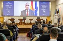 �ngel Luis Arias, representante permanente de Espa�a en la OACI, agradece el reconocimiento que en un v�deo proyectado en la entrega del premio en el III Congreso de Seguridad Operacional Aeron�utica.