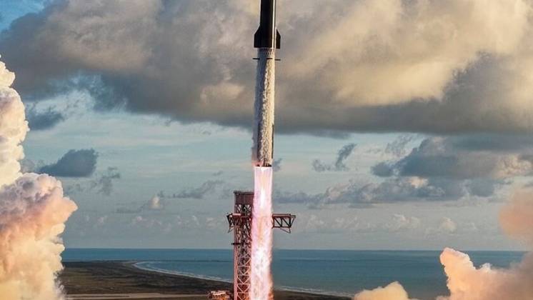 Momento del lanzamiento de la Starship en el 14.� vuelo de SpaceX. Foto: SpaceX