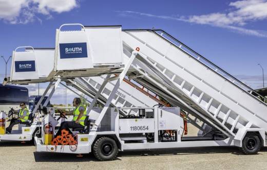Imagen de archivo de veh�culos de handling de South Europe Ground Services. Foto: South Europe Ground Services