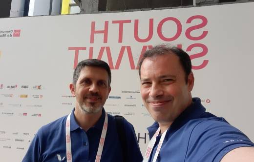Los ingenieros aeron�uticos Javier Losada y Juan Pan de la start-up gallega AguiaAGUIA.