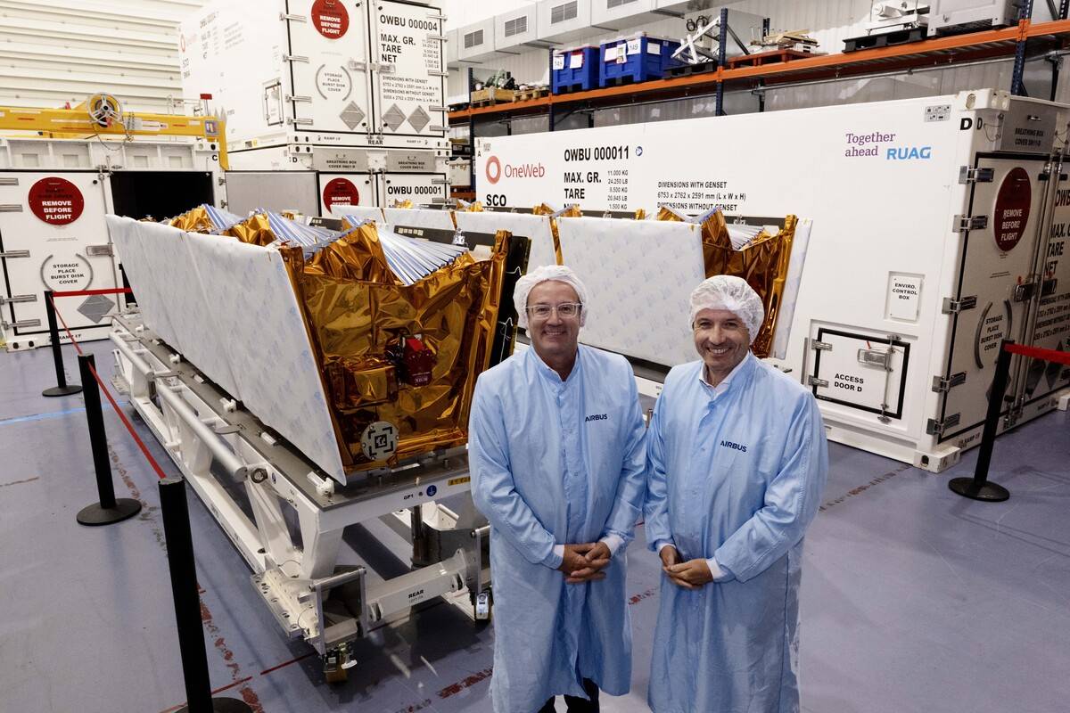 Airbus entrega el primer lote de los nuevos satélites OneWeb de Eutelsat. Foto: Airbus Airbus entrega el primer lote de los nuevos satélites OneWeb de Eutelsat. Foto: Airbus