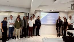 Foto de grupo tras la presentaci�n de Zenitia. Foto: Universidad Carlos III de Madrid
