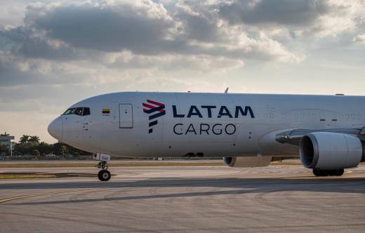 Avi�n de Latam Cargo en tierra. Foto: Latam Cargo