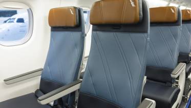 Asientos Recaro de nueva generaci�n instalados en un Embraer E175 por primera vez. 