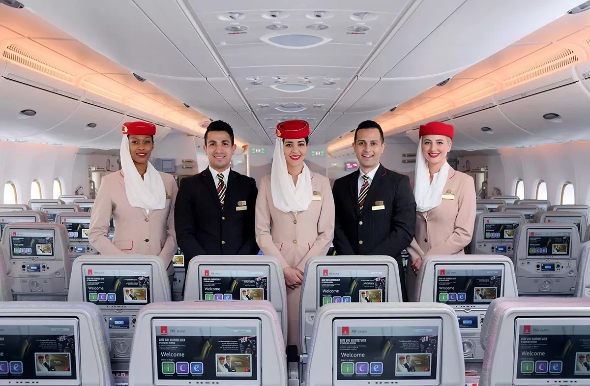 Tripulantes de cabina de Emirates. Foto: Emirates