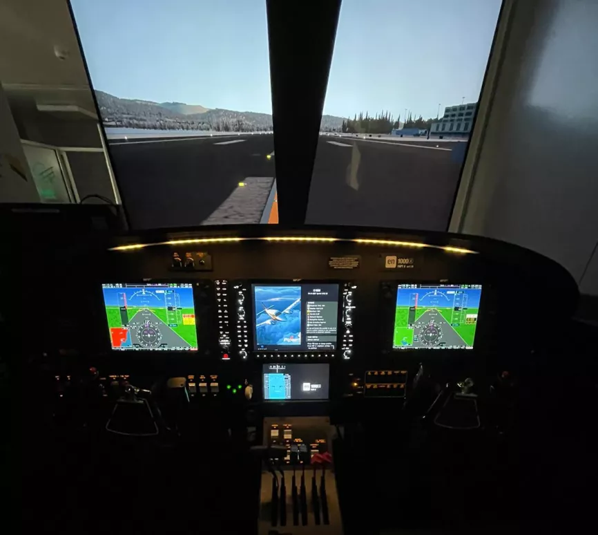 El simulador En-1000 de Aerotec.