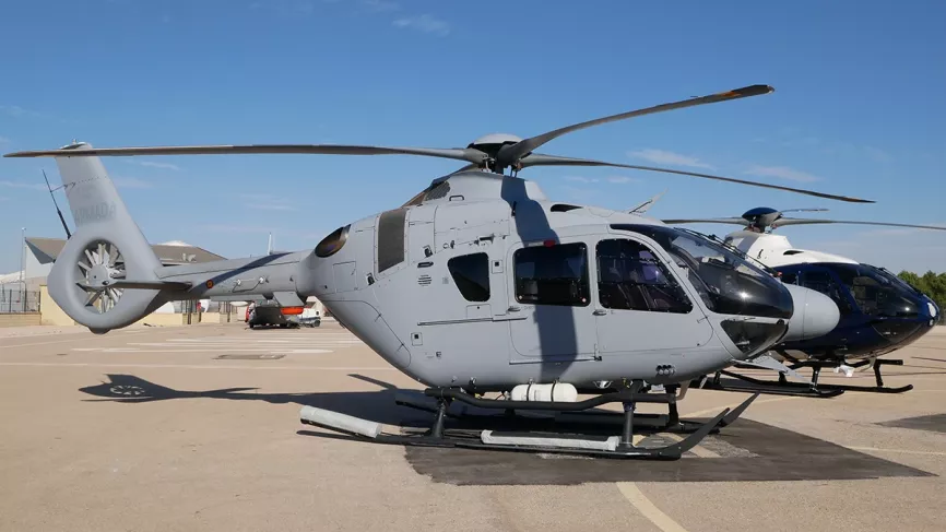 H135 de la Armada. Foto: Diego Gómez