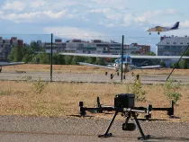 Dron en el aerdromo de Cuatro Vientos de Madrid. Foto: Diego Gmez.
