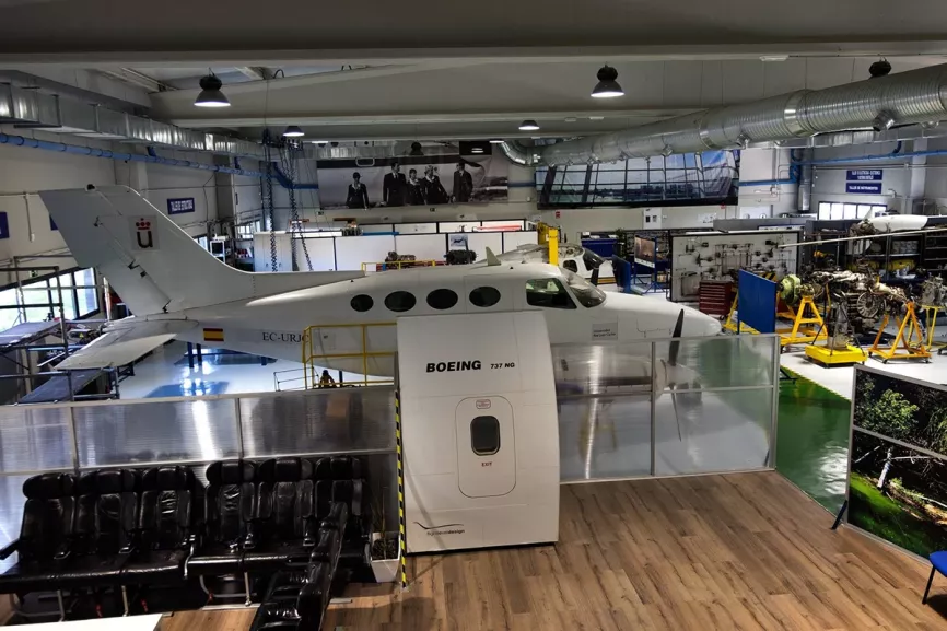 Foto de las instalaciones de Aviatión Group en la Avenida de Orovilla en Madrid. Foto: Aviation Group