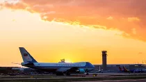  Avin en el Aeropuerto Dallas Love Field.