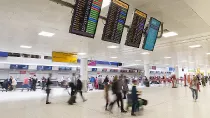 Interior de un edificio del aeropuerto de Glasgow. Foto: Ferrovial
