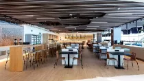 Terraza de la nueva Sala VIP en la T1 del aeropuerto Madrid-Barajas. Foto: Aena