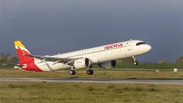 Avin A321XLR de Iberia durante el despegue. Foto: Iberia