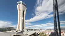 Torre del Aeropuerto Mlaga-Costa del Sol gestionada por controladores areos de ENAIRE.