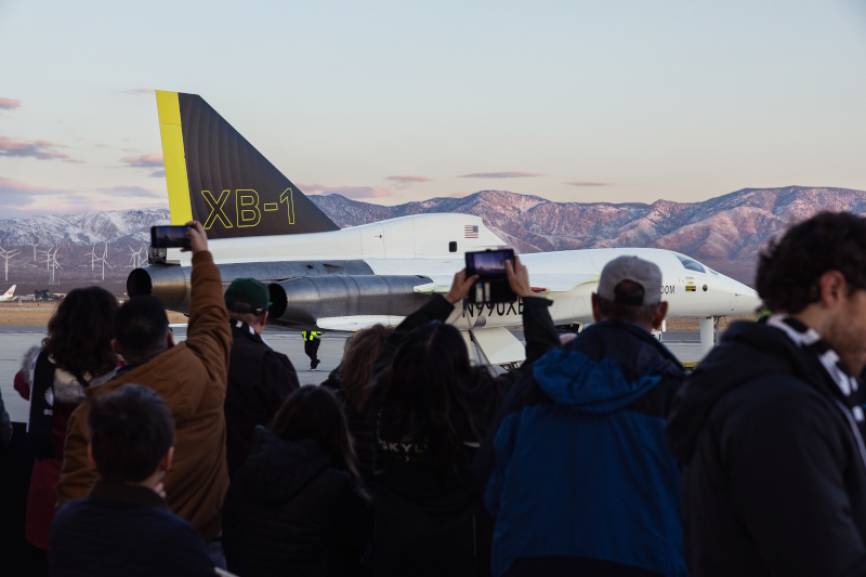XB-1 con el que Boom Supersonic voló sin estruendo sónico a Mach 1.12. Boom Supersoni