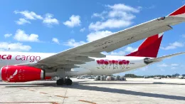 Avin de Avianca Cargo en pista. Foto: Avianca Cargo