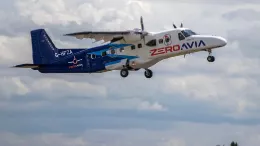 El avin de pruebas Dornier 228 de 19 asientos, equipado con un prototipo de motor elctrico de hidrgeno de ZeroAvia. Foto: ZeroAvia