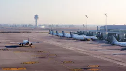 Aviones de Vueling estacionados en el Aeropuerto de Barcelona-El Prat. Foto: Vueling