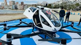Aerotaxi dispuesto para el vuelo en Benidorm. Foto: Enaire