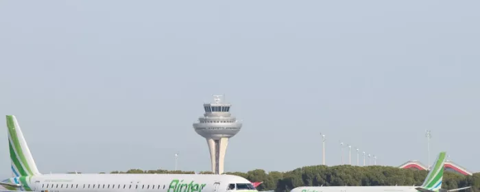 Aviones de Binter en pista. Foto: Binter