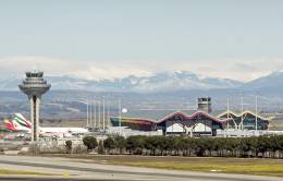 Zona exterior de la terminal del Aeropuerto Adolfo Suárez Madrid-Barajas.